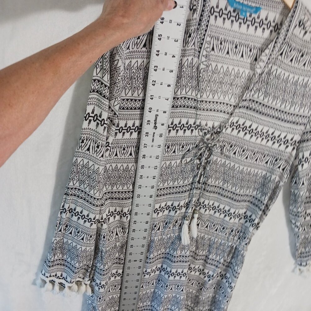 Blue Island Swim Cover Up, Size Medium, Black & White Print With White Pom Trim - Picture 13 of 16
